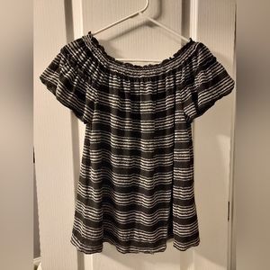 Off shoulder ruffle top